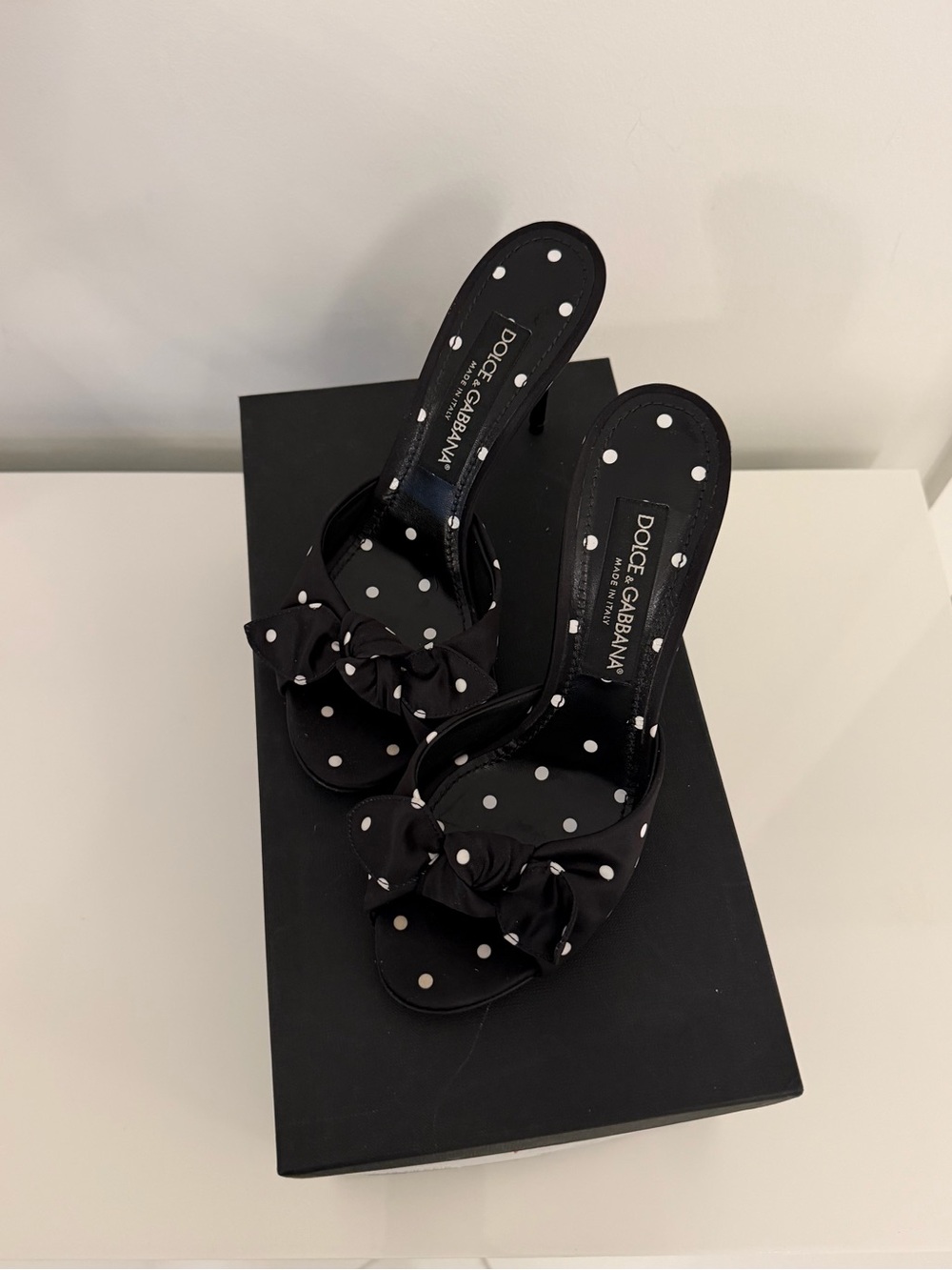 Dolce & Gabbana Black Polka Dot Bow Mules - Picture 1 of 9